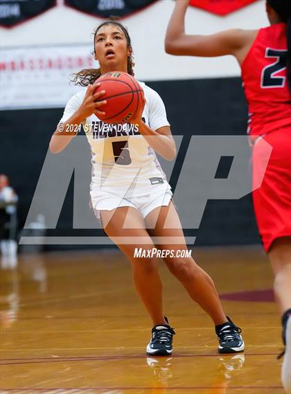Thumbnail 3 in Hamilton vs. Williams Field (Lady Blackhawks Invitational) photogallery.