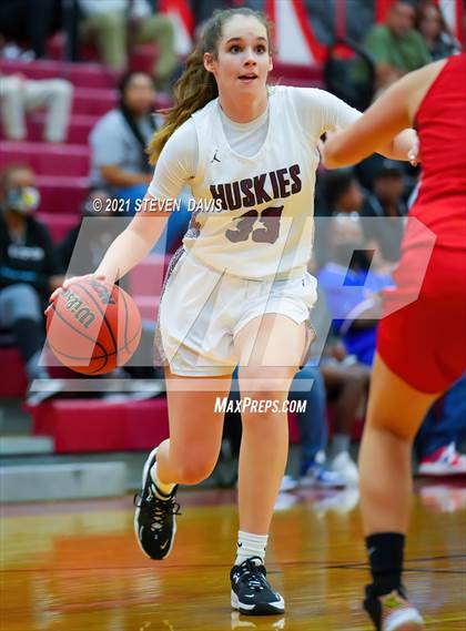 Thumbnail 1 in Hamilton vs. Williams Field (Lady Blackhawks Invitational) photogallery.