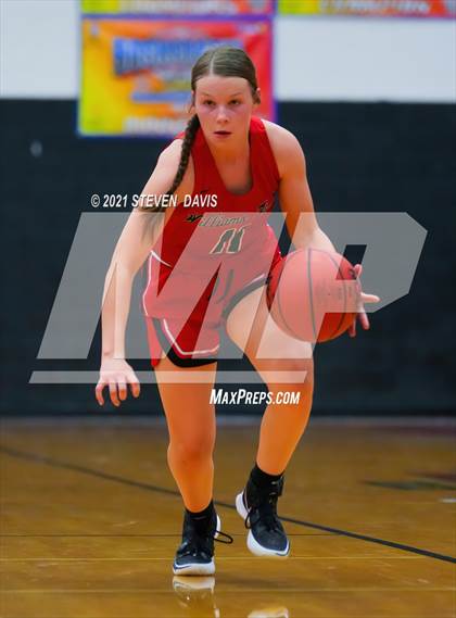Thumbnail 3 in Hamilton vs. Williams Field (Lady Blackhawks Invitational) photogallery.