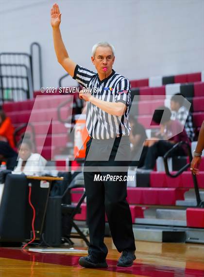 Thumbnail 2 in Hamilton vs. Williams Field (Lady Blackhawks Invitational) photogallery.