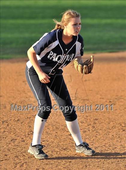 Thumbnail 2 in Pacifica @ Northwood (Game 2) photogallery.