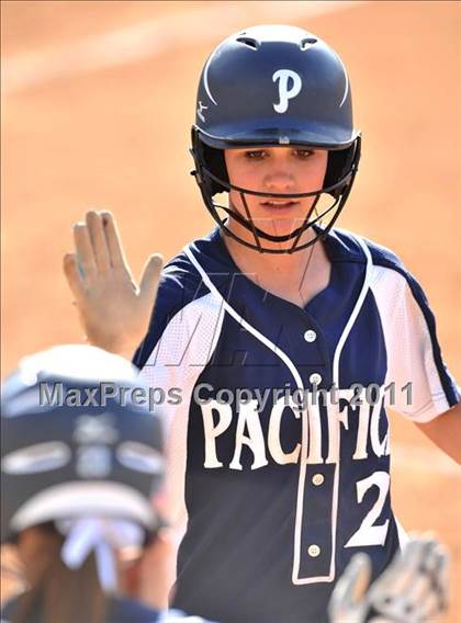 Thumbnail 3 in Pacifica @ Northwood (Game 2) photogallery.