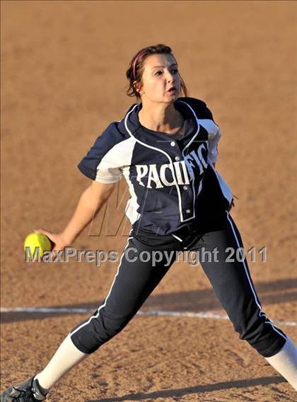 Thumbnail 2 in Pacifica @ Northwood (Game 2) photogallery.
