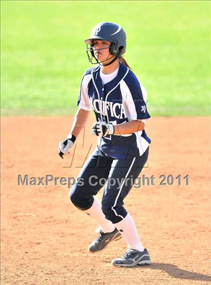 Thumbnail 2 in Pacifica @ Northwood (Game 2) photogallery.
