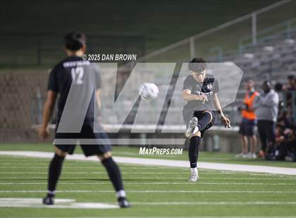 Thumbnail 3 in Horn vs Mesquite (UIL A D2 Regional Finals) photogallery.