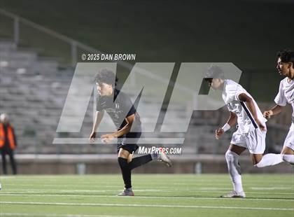 Thumbnail 3 in Horn vs Mesquite (UIL A D2 Regional Finals) photogallery.