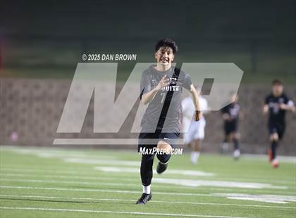 Thumbnail 2 in Horn vs Mesquite (UIL A D2 Regional Finals) photogallery.