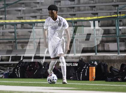 Thumbnail 3 in Horn vs Mesquite (UIL A D2 Regional Finals) photogallery.
