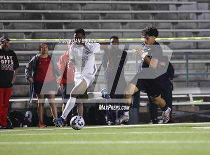 Thumbnail 3 in Horn vs Mesquite (UIL A D2 Regional Finals) photogallery.