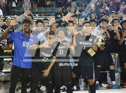 Thumbnail 3 in Horn vs Mesquite (UIL A D2 Regional Finals) photogallery.