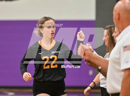 Thumbnail 2 in Hillsboro vs. Gatesville (UIL 4A Bi-District) photogallery.