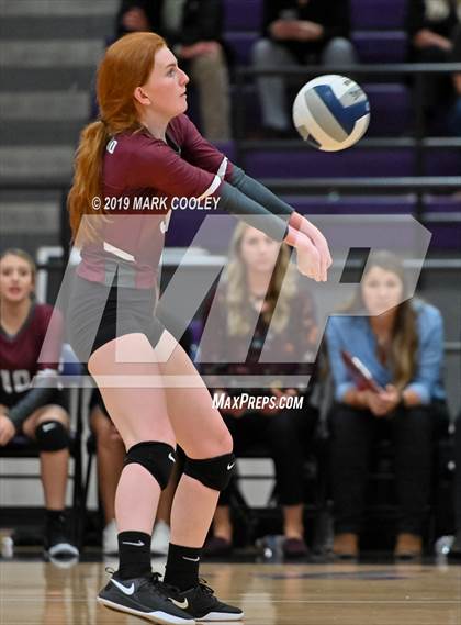 Thumbnail 2 in Hillsboro vs. Gatesville (UIL 4A Bi-District) photogallery.