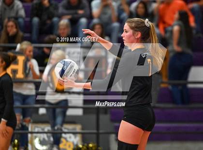Thumbnail 1 in Hillsboro vs. Gatesville (UIL 4A Bi-District) photogallery.
