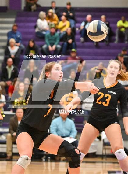 Thumbnail 1 in Hillsboro vs. Gatesville (UIL 4A Bi-District) photogallery.