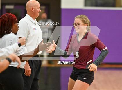 Thumbnail 2 in Hillsboro vs. Gatesville (UIL 4A Bi-District) photogallery.
