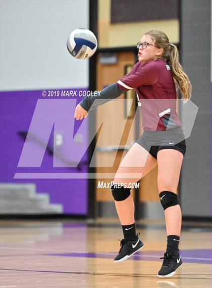 Thumbnail 1 in Hillsboro vs. Gatesville (UIL 4A Bi-District) photogallery.
