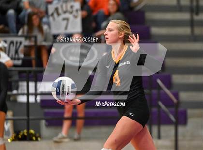 Thumbnail 2 in Hillsboro vs. Gatesville (UIL 4A Bi-District) photogallery.