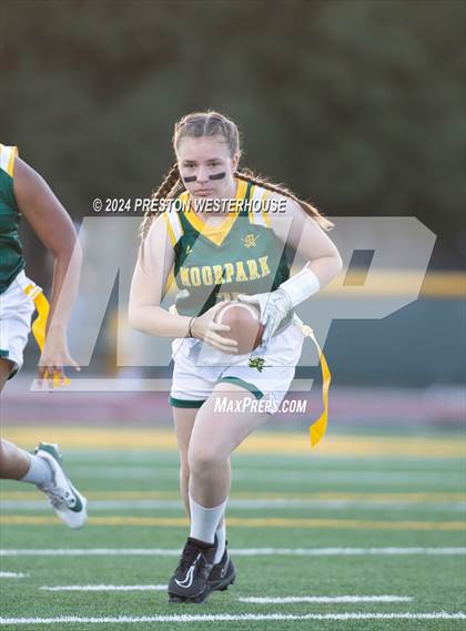 Thumbnail 1 in Simi Valley @ Moorpark photogallery.