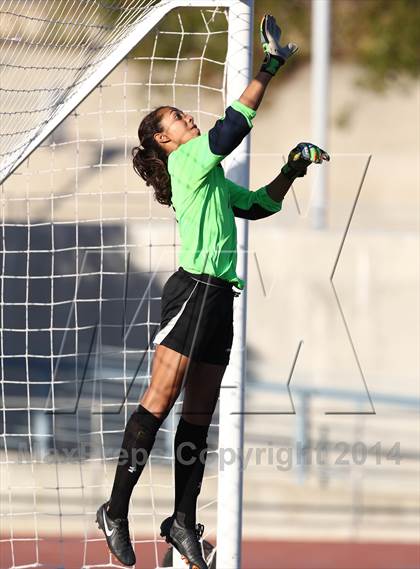 Thumbnail 1 in Arcadia @ Crescenta Valley photogallery.