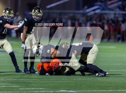 Thumbnail 3 in Chaminade @ Notre Dame (SO) photogallery.