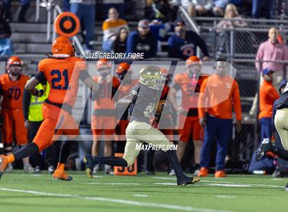 Thumbnail 1 in Chaminade @ Notre Dame (SO) photogallery.