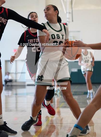 Thumbnail 1 in San Clemente vs Mira Costa (Mira Costa Classic) photogallery.