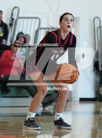 Thumbnail 2 in San Clemente vs Mira Costa (Mira Costa Classic) photogallery.