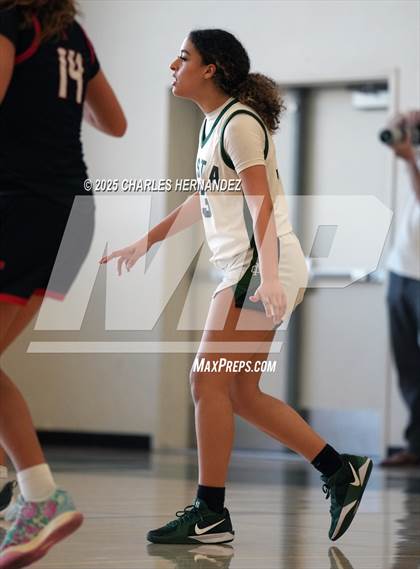 Thumbnail 3 in San Clemente vs Mira Costa (Mira Costa Classic) photogallery.
