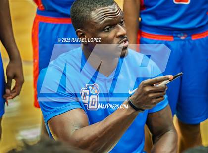 Thumbnail 2 in Brennan vs. Grand Oaks (McDonald's Texas Invitational) photogallery.