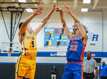 Thumbnail 1 in Brennan vs. Grand Oaks (McDonald's Texas Invitational) photogallery.