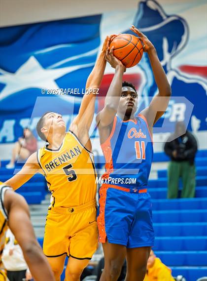 Thumbnail 2 in Brennan vs. Grand Oaks (McDonald's Texas Invitational) photogallery.