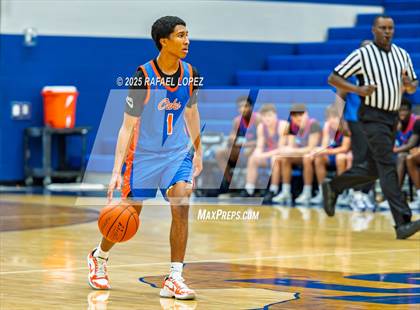 Thumbnail 2 in Brennan vs. Grand Oaks (McDonald's Texas Invitational) photogallery.