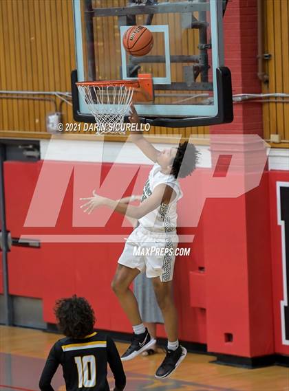 Thumbnail 2 in Basha vs. Maryvale (PXU Coyote Classic Tournament) photogallery.