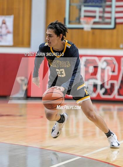 Thumbnail 3 in Basha vs. Maryvale (PXU Coyote Classic Tournament) photogallery.