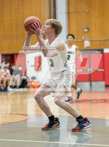 Thumbnail 3 in Basha vs. Maryvale (PXU Coyote Classic Tournament) photogallery.