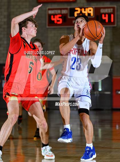 Thumbnail 1 in Los Alamitos vs. Mission Viejo (Mater Dei Extravaganza) photogallery.