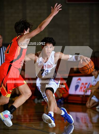 Thumbnail 2 in Los Alamitos vs. Mission Viejo (Mater Dei Extravaganza) photogallery.