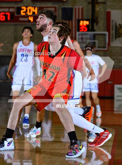 Thumbnail 3 in Los Alamitos vs. Mission Viejo (Mater Dei Extravaganza) photogallery.