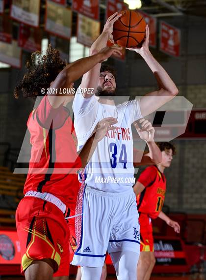 Thumbnail 3 in Los Alamitos vs. Mission Viejo (Mater Dei Extravaganza) photogallery.
