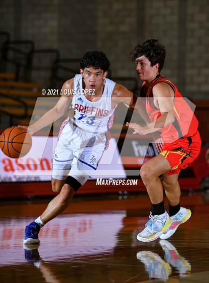 Thumbnail 2 in Los Alamitos vs. Mission Viejo (Mater Dei Extravaganza) photogallery.