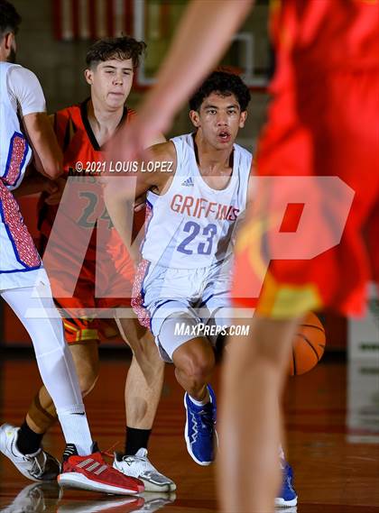 Thumbnail 1 in Los Alamitos vs. Mission Viejo (Mater Dei Extravaganza) photogallery.