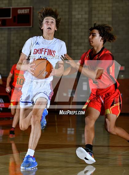 Thumbnail 1 in Los Alamitos vs. Mission Viejo (Mater Dei Extravaganza) photogallery.