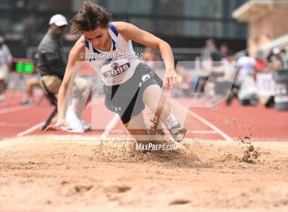 Thumbnail 3 in UIL 4A Track & Field Finals  photogallery.