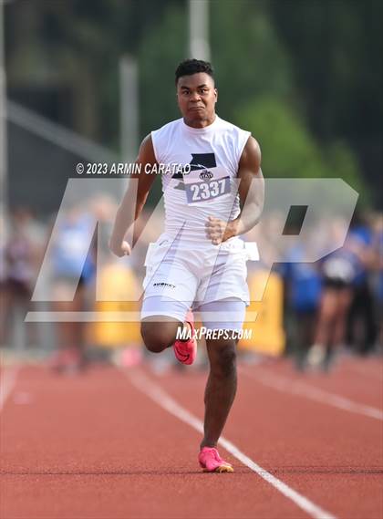 Thumbnail 1 in UIL 4A Track & Field Finals  photogallery.