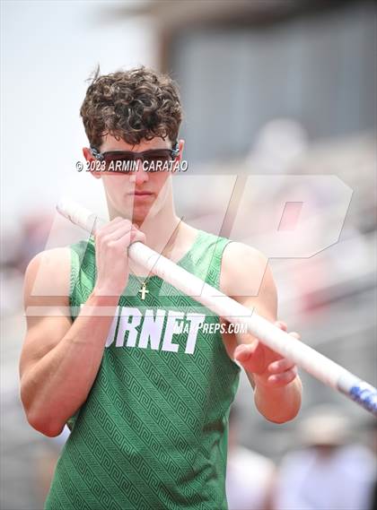 Thumbnail 2 in UIL 4A Track & Field Finals  photogallery.