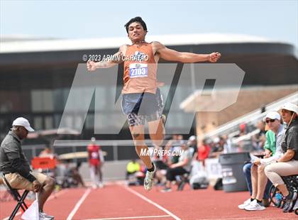 Thumbnail 2 in UIL 4A Track & Field Finals  photogallery.