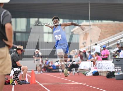 Thumbnail 1 in UIL 4A Track & Field Finals  photogallery.