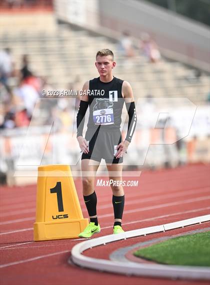 Thumbnail 2 in UIL 4A Track & Field Finals  photogallery.