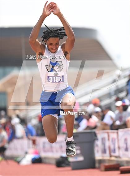 Thumbnail 1 in UIL 4A Track & Field Finals  photogallery.