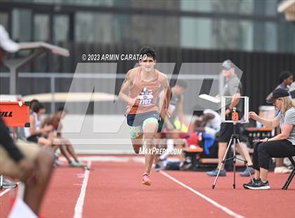 Thumbnail 1 in UIL 4A Track & Field Finals  photogallery.